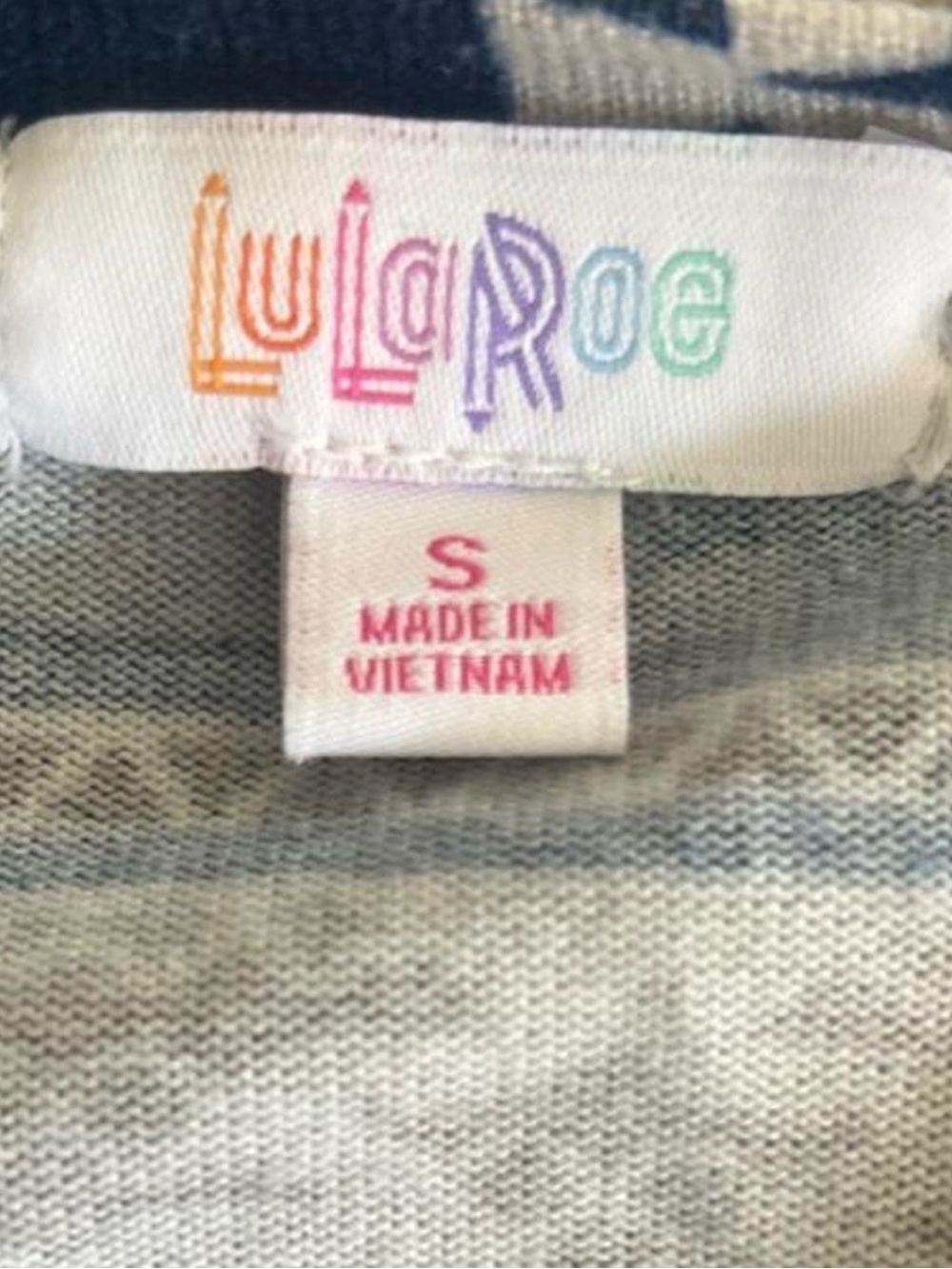 LulaRoe blue and white geometric pattern cardigan in size S - Picture 2 of 5